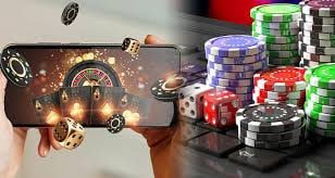 Filipino player accessing jili333 slot platform on a mobile phone